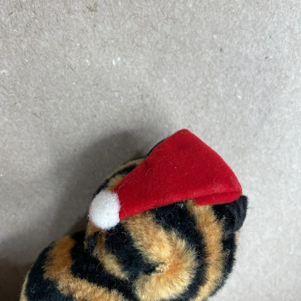 Vintage Tiger Pencil Hugger Clip On Wearing A‎ Red Santa Hat Plush 80s 90s
